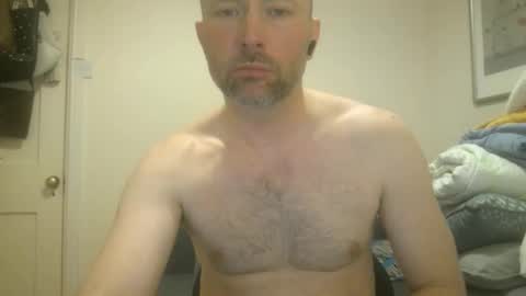 Snapshot of eric334418 chatting on 02.10.25 eric334418 online show from 02.10.25