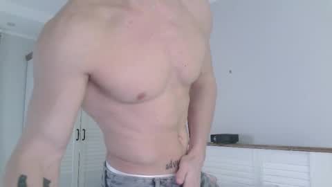 Snapshot of eric_crush chatting on 02.16.26 Eric Crush online show from 02.16.26