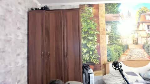 Eric online show from 10.17.25