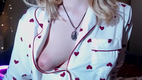 Erica online show from 12.27.24