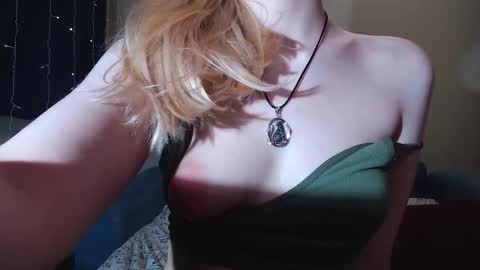 Erica online show from 10.12.25