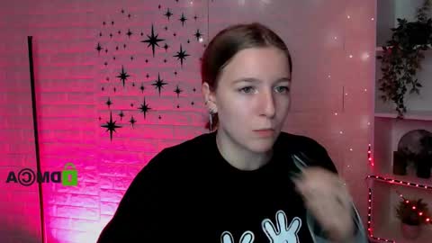 erica_murray online show from 11.26.25