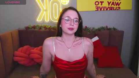 Erica 3 online show from 12.01.25