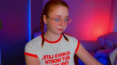 Snapshot of erica_nelson chatting on 04.19.26 Erica 3 online show from 04.19.26