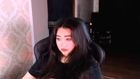 Erica Wayne online show from 02.17.26