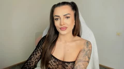 Snapshot of erica_xoo chatting on 03.12.26 Riaaa online show from 03.12.26