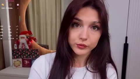 Snapshot of ericapapandrea chatting on 01.15.26 Dina online show from 01.15.26