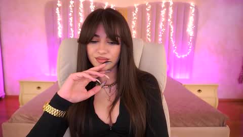 Erica online show from 02.23.26