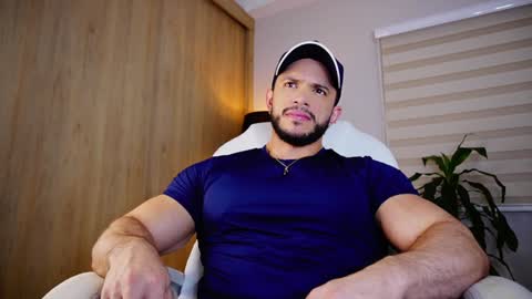 Erick Thompson online show from 12.04.24