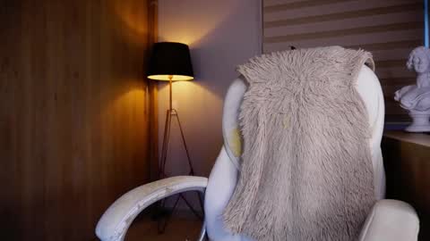 Erick Thompson online show from 09.26.25