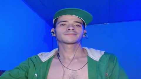 Snapshot of erickk_565 chatting on 01.10.26 erikk 565 online show from 01.10.26