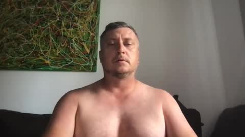 Snapshot of erik_69_69 chatting on 06.18.26 erik_69_69 online show from 06.18.26