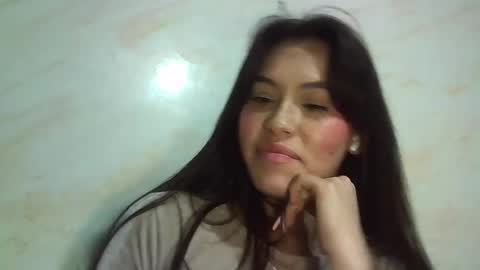 Snapshot of erika_depp chatting on 04.19.26 Erika online show from 04.19.26