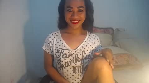 Snapshot of erika_madrigal chatting on 12.30.24 erika_madrigal online show from 12.30.24