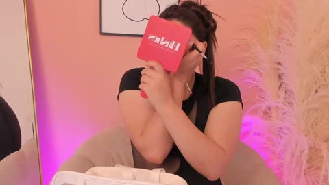 Snapshot of erika_mendez1 chatting on 01.09.25 Erika Mendez online show from 01.09.25