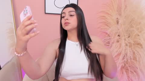 Snapshot of erika_mendez1 chatting on 01.14.25 Erika Mendez online show from 01.14.25