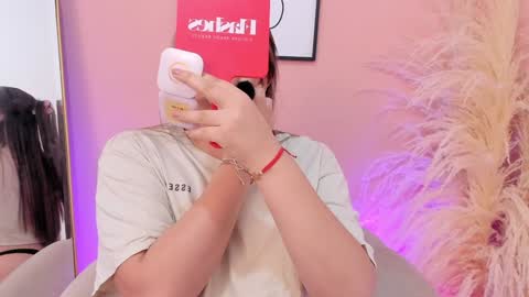 Snapshot of erika_mendez1 chatting on 02.05.25 Erika Mendez online show from 02.05.25