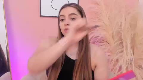 Snapshot of erika_mendez1 chatting on 03.04.25 Erika Mendez online show from 03.04.25