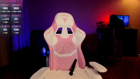 Erika online show from 12.14.24