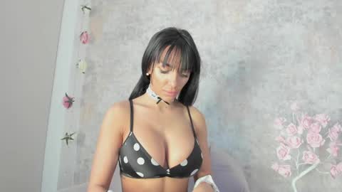 Erikabeee online show from 03.28.26