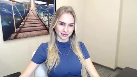 Erika online show from 12.12.24