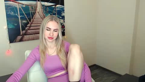 Erika online show from 02.27.25