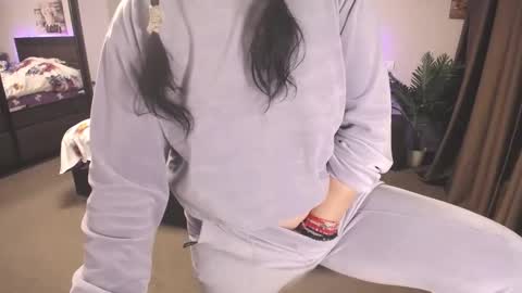 ErikaGold online show from 03.03.25