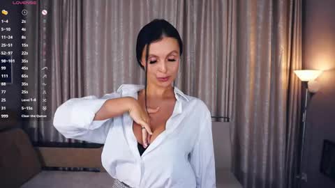 Erline and Monica online show from 09.29.25