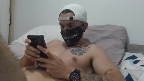 Snapshot of erneangel93 chatting on 02.18.25 Private open straight big uncut cock add my snap online show from 02.18.25