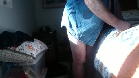 Snapshot of eros2121 chatting on 02.12.26 eros online show from 02.12.26