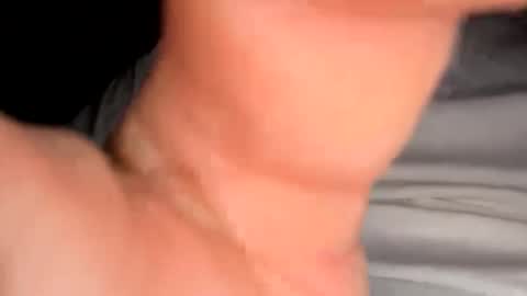 Snapshot of eros_hidden chatting on 11.15.25 Eros online show from 11.15.25