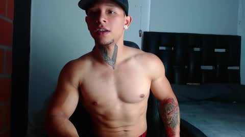 Snapshot of erosscott chatting on 05.15.26 Eros online show from 05.15.26