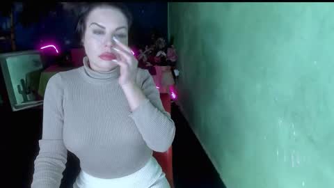 Snapshot of erotic_dessire chatting on 01.12.26 Eve online show from 01.12.26