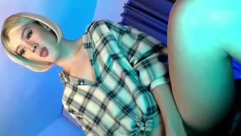 Snapshot of erotic_empress18 chatting on 06.19.26 erotic_empress18 online show from 06.19.26
