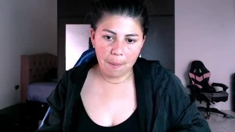 Sara online show from 06.25.26