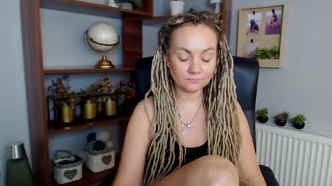 Snapshot of erotic_kaya chatting on 12.11.24 KAYA online show from 12.11.24