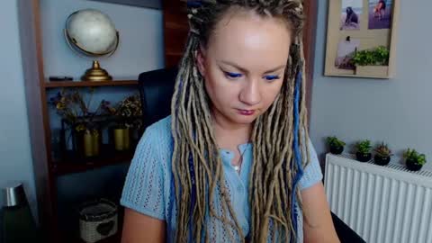 Snapshot of erotic_kaya chatting on 01.29.25 KAYA online show from 01.29.25