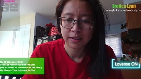 Snapshot of eroticalynn chatting on 01.29.25 Lynn online show from 01.29.25