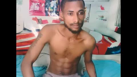 Snapshot of eroticpoison69 chatting on 03.25.26 Liam online show from 03.25.26