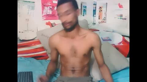 Snapshot of eroticpoison69 chatting on 04.15.26 Liam online show from 04.15.26