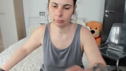 Snapshot of eroticsensualkitty4u chatting on 04.22.26 eroticsensualkitty4u online show from 04.22.26