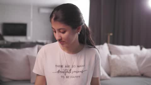 Hi Im Lori  online show from 02.14.26