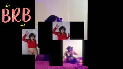 Snapshot of escarlett_wii chatting on 02.19.25 SCARLETT online show from 02.19.25