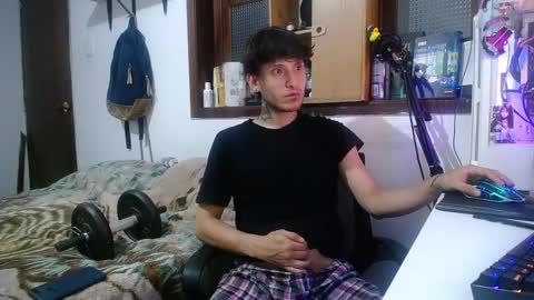 Snapshot of esjrobles chatting on 02.27.25 Esteban online show from 02.27.25