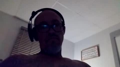 Snapshot of eskewrichard0437131 chatting on 03.30.26 eskewrichard0437131 online show from 03.30.26