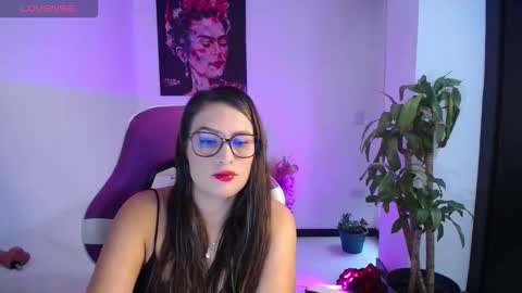 Esmeralda online show from 11.14.25