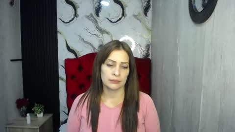Snapshot of esmeralda_black chatting on 06.17.26 esmeralda black online show from 06.17.26