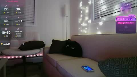 axe online show from 04.08.26