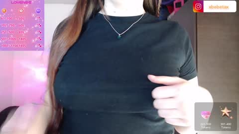 Snapshot of espagamer5 chatting on 12.21.24 Xbebetax online show from 12.21.24