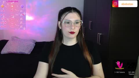Snapshot of espagamer5 chatting on 12.28.24 Xbebetax online show from 12.28.24